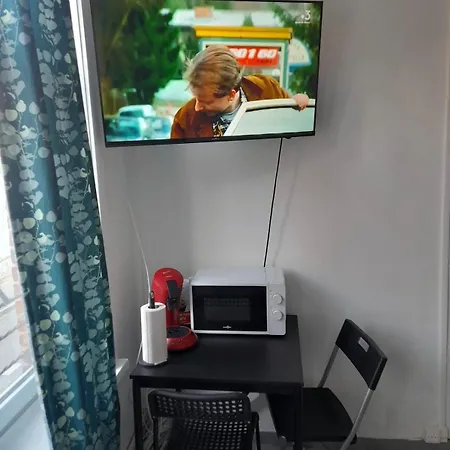 T2 Renove Proche Metro Apartamento