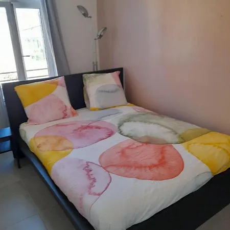 T2 Renove Proche Metro *